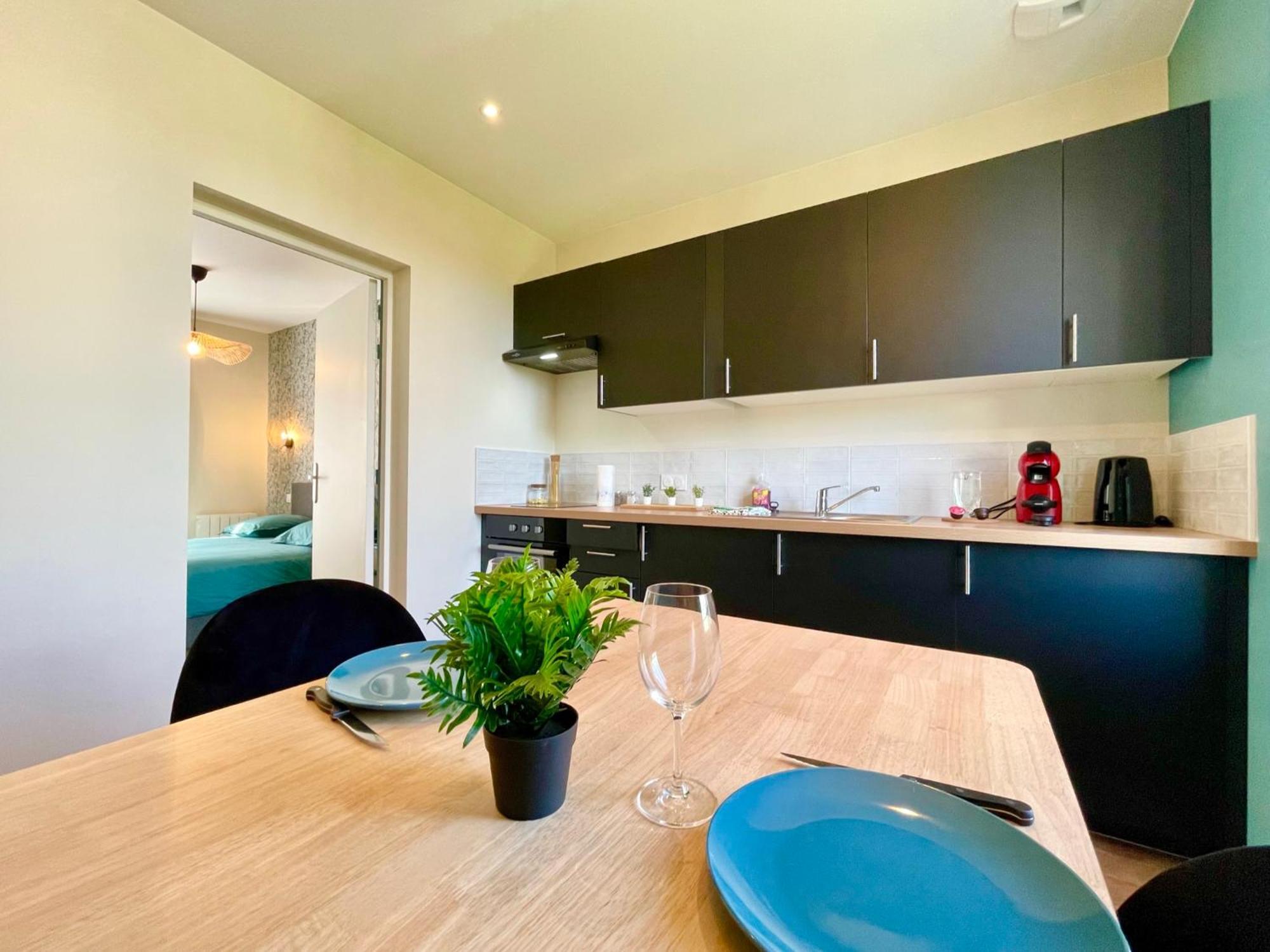 Appartements A Lorient - Tout Confort - Internet Fibre - Nouveau Esterno foto