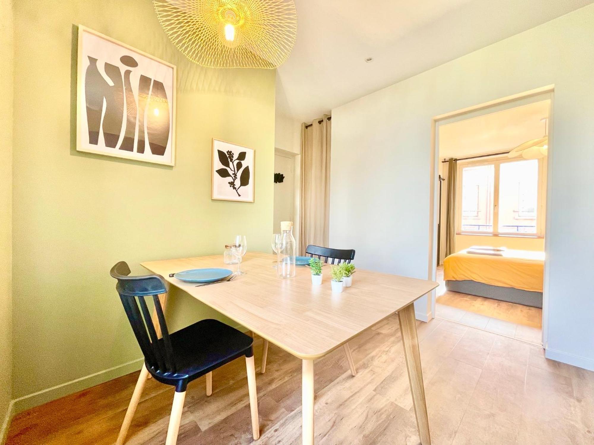 Appartements A Lorient - Tout Confort - Internet Fibre - Nouveau Esterno foto