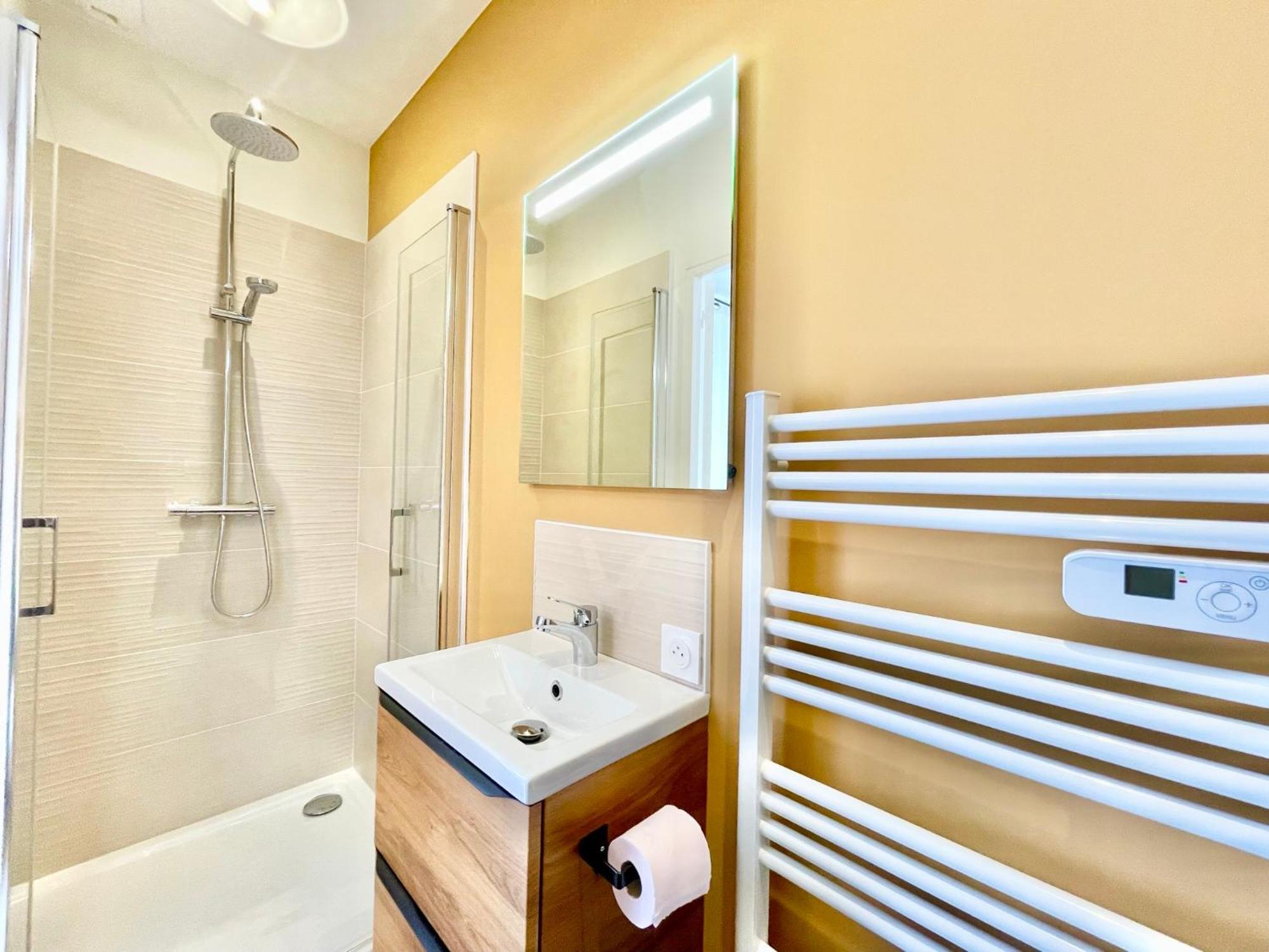 Appartements A Lorient - Tout Confort - Internet Fibre - Nouveau Esterno foto